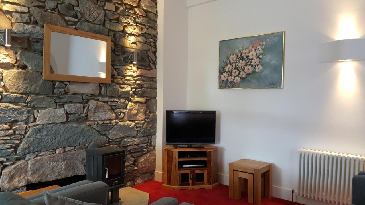 The Old Convent Holiday Apartments Fort Augustus Bagian luar foto