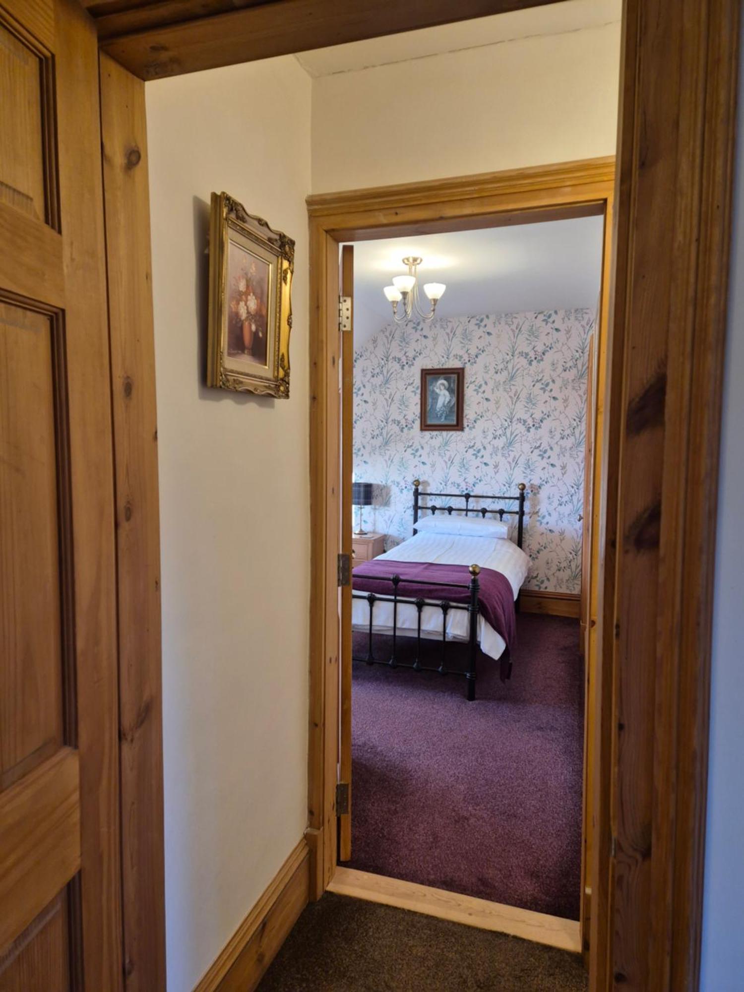 The Old Convent Holiday Apartments Fort Augustus Bagian luar foto