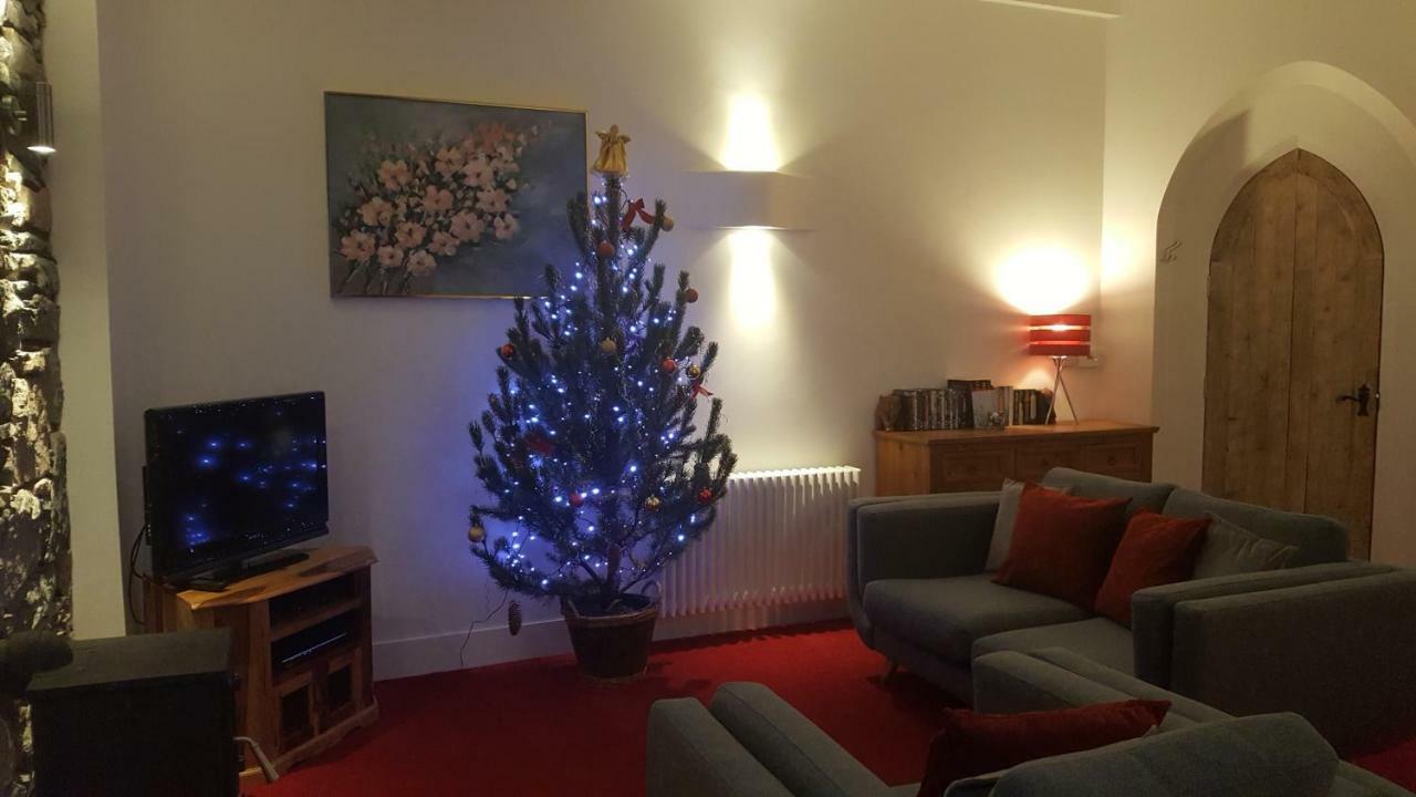 The Old Convent Holiday Apartments Fort Augustus Bagian luar foto